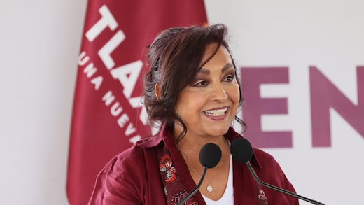 Lorena Cuéllar inauguró la reconstrucción de la carretera en Santiago Caula en Calpulalpan
