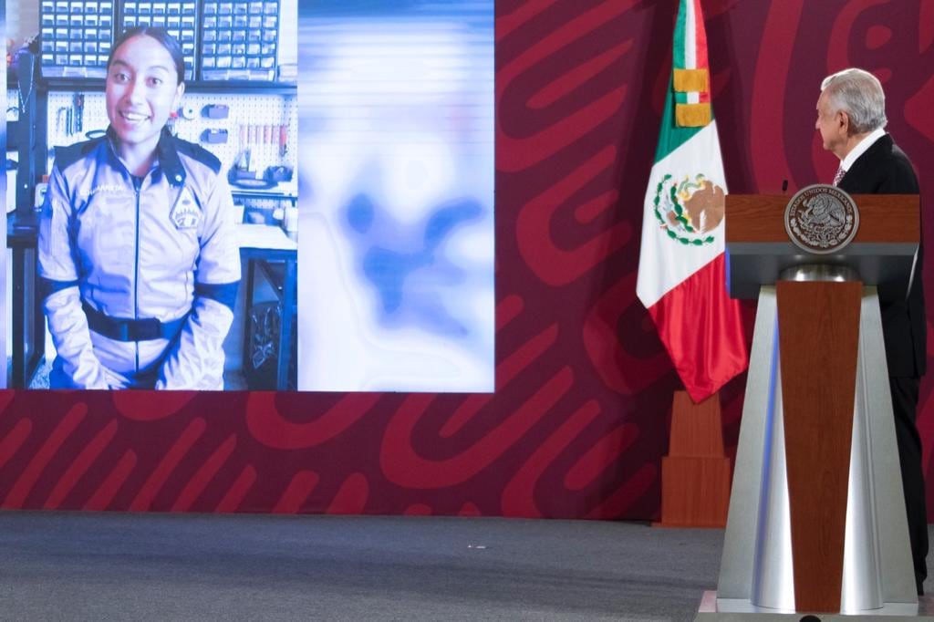 AMLO se reunirá en agosto con Katya Echazarreta