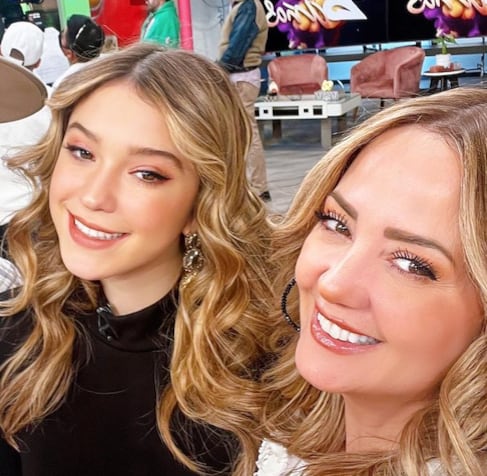 Mía Rubín y Andrea Legarreta