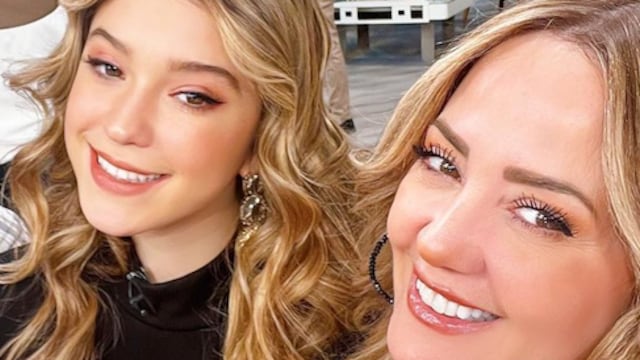 Mía Rubín y Andrea Legarreta