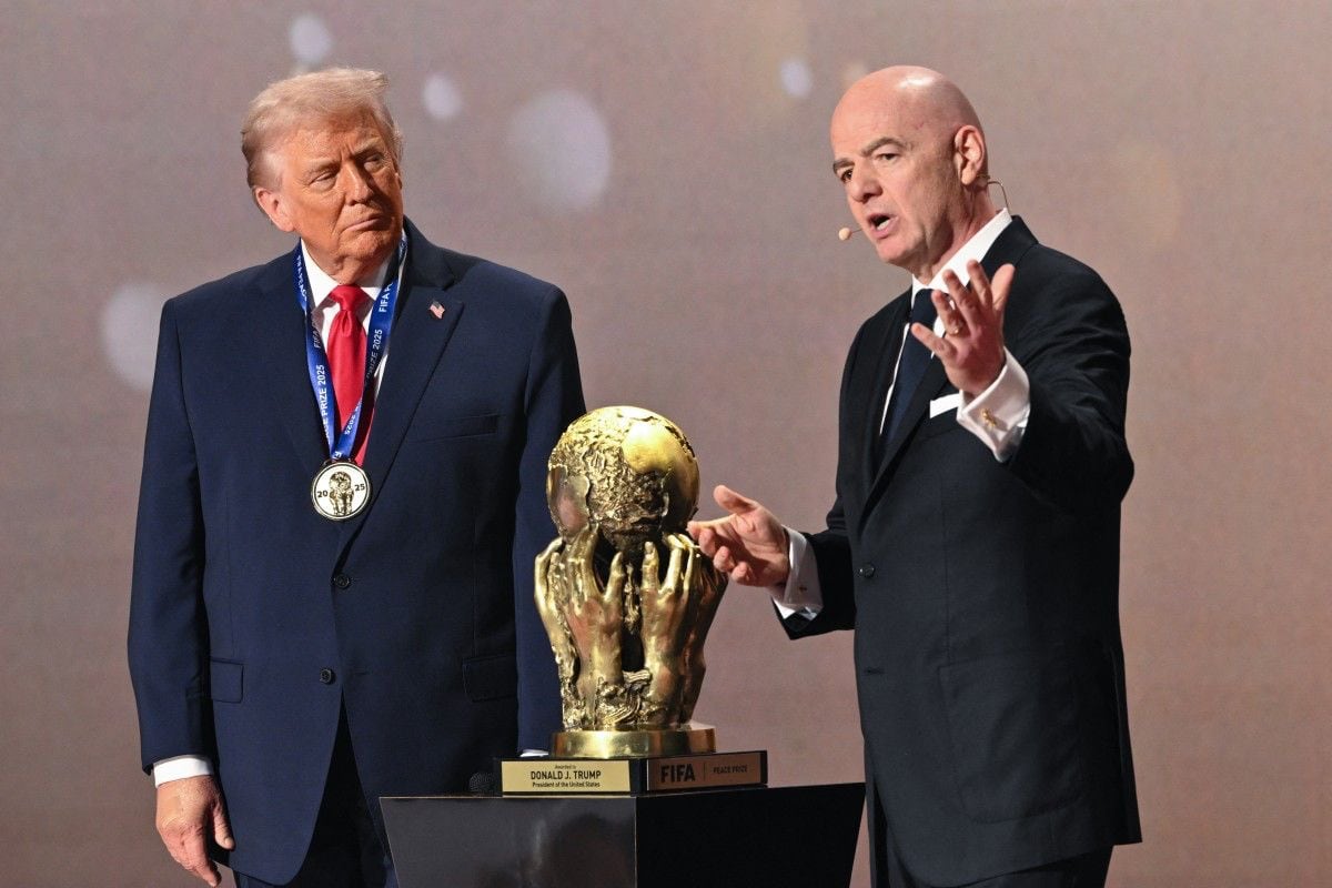 Donald Trump recibe el Premio de la Paz de la FIFA