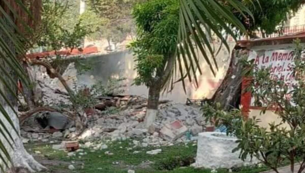Explosión en la escuela Normal Rural de Ayotzinapa