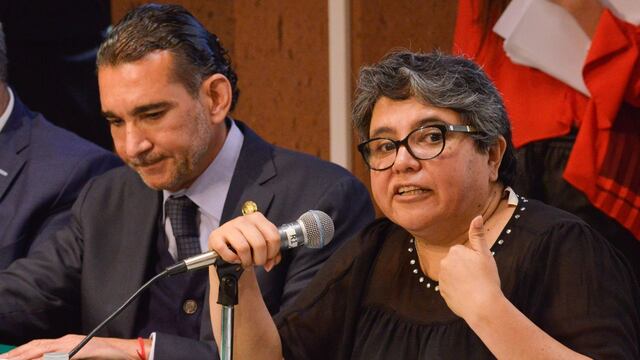 Raquel Buenrostro jefa del SAT