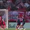 Error de Edson Álvarez le cuesta la Champions League al Ajax