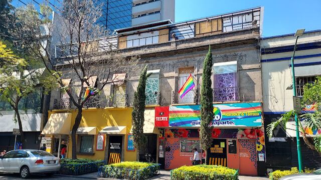 Cabaretito: Golpearon a una persona no binaria y le robaron el celular a su novio.