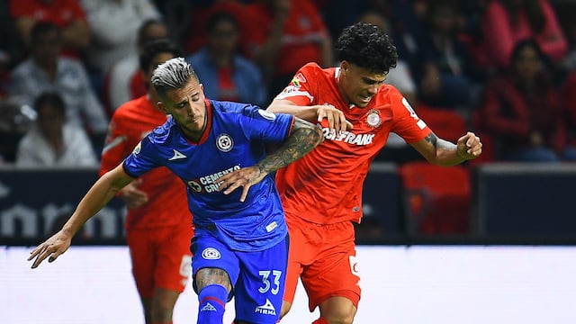 Gonzalo Piovi se lesionó ante Club Toluca.