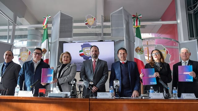 Gobierno de Chihuahua entrega paquete económico 2024