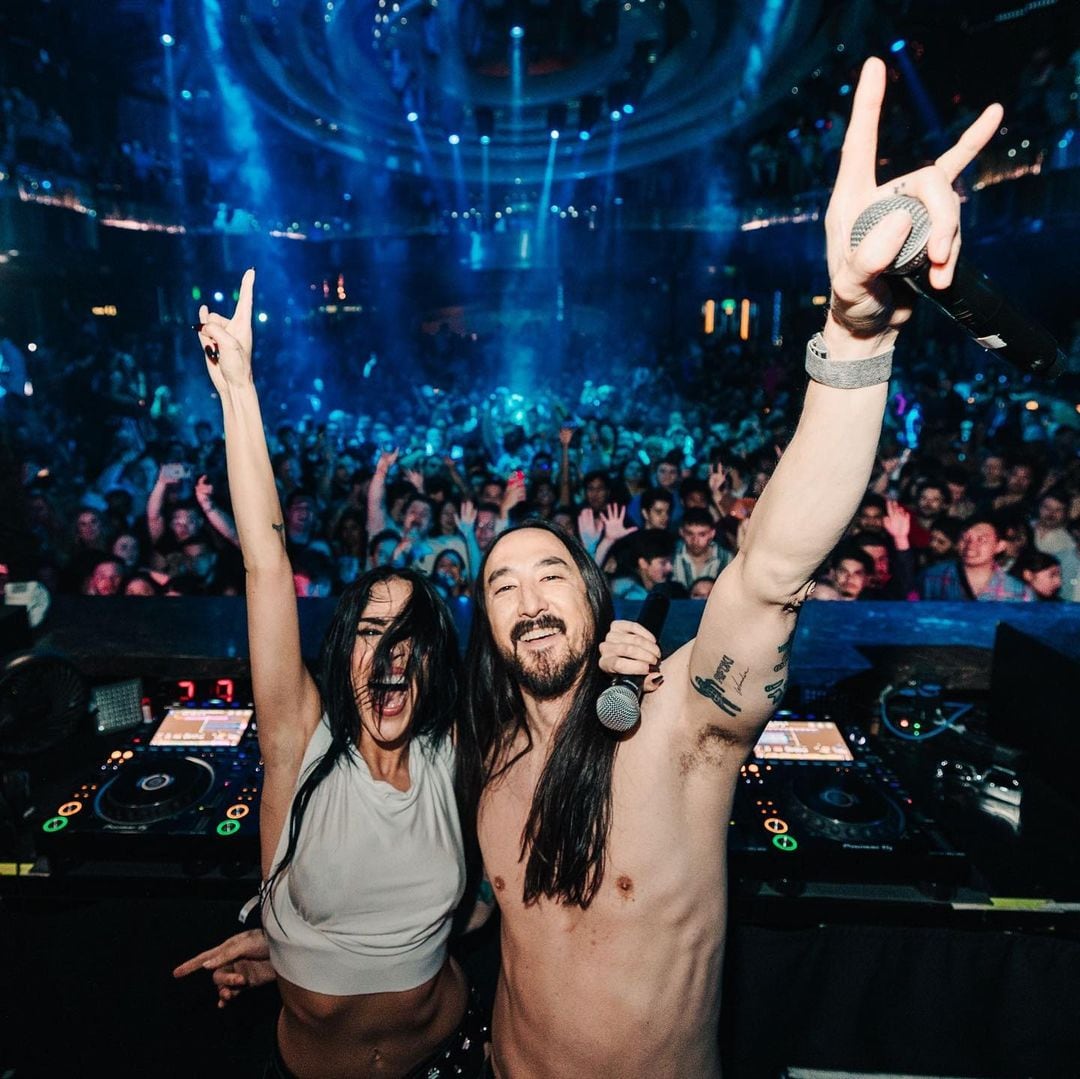 Steve Aoki y Danna Paola