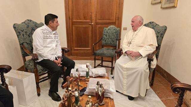 Salomón Jara Cruz con el Papa Francisco