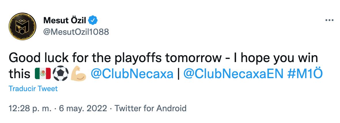 Mesut Özil deseó suerte a su Club Necaxa