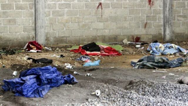 <p>Jesús Murillo Karam indicó que además del proceso militar que deberán enfrentar los involucrados la procuraduría procederá contra ellos. </p>