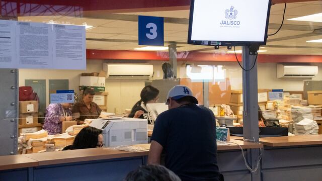 Canje de placas en Jalisco