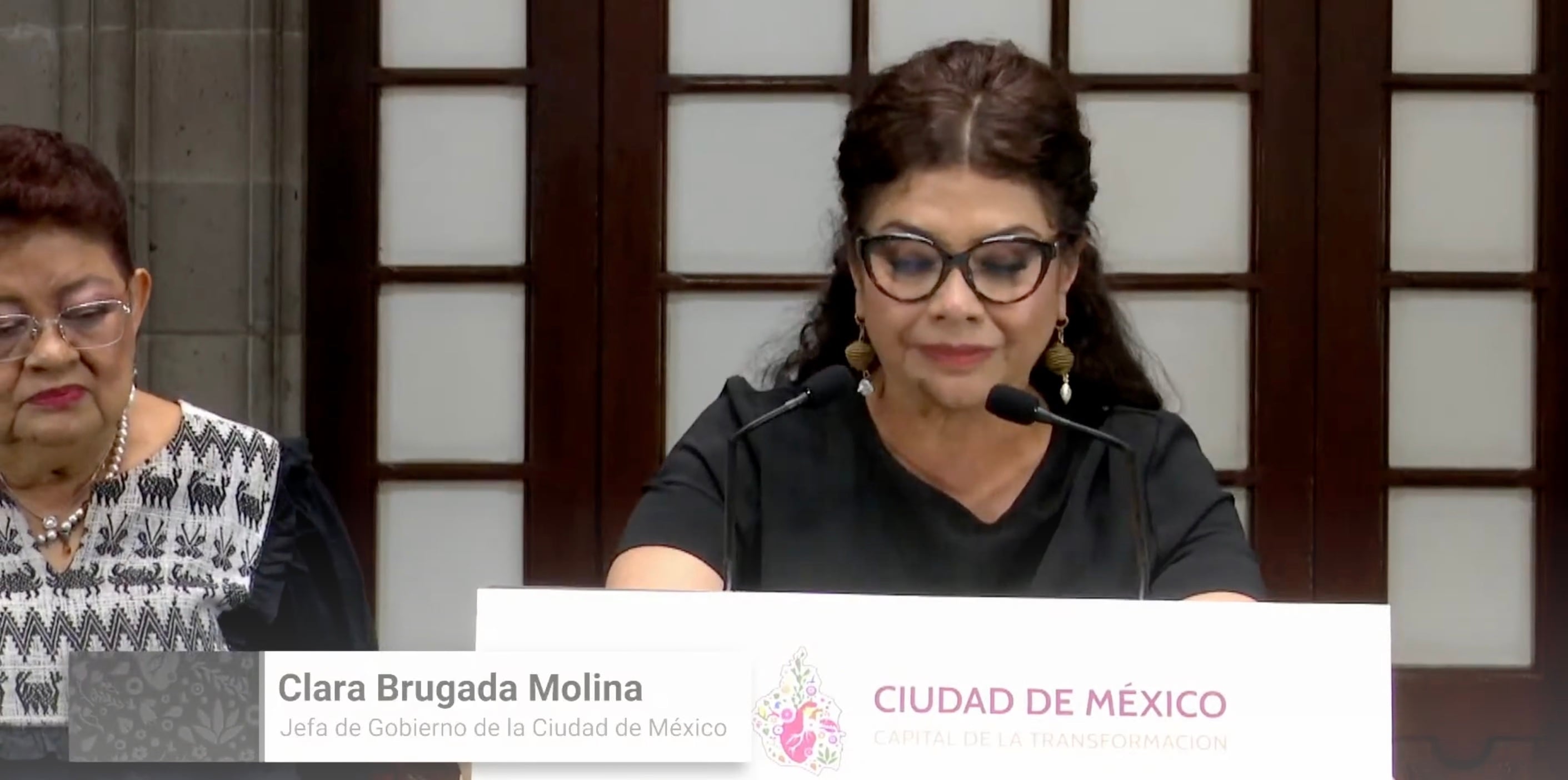 Clara Brugada casi rompe en llanto al despedirse de Ximena Guzmán y José Muñoz; en el gabinete de CDMX había preocupación