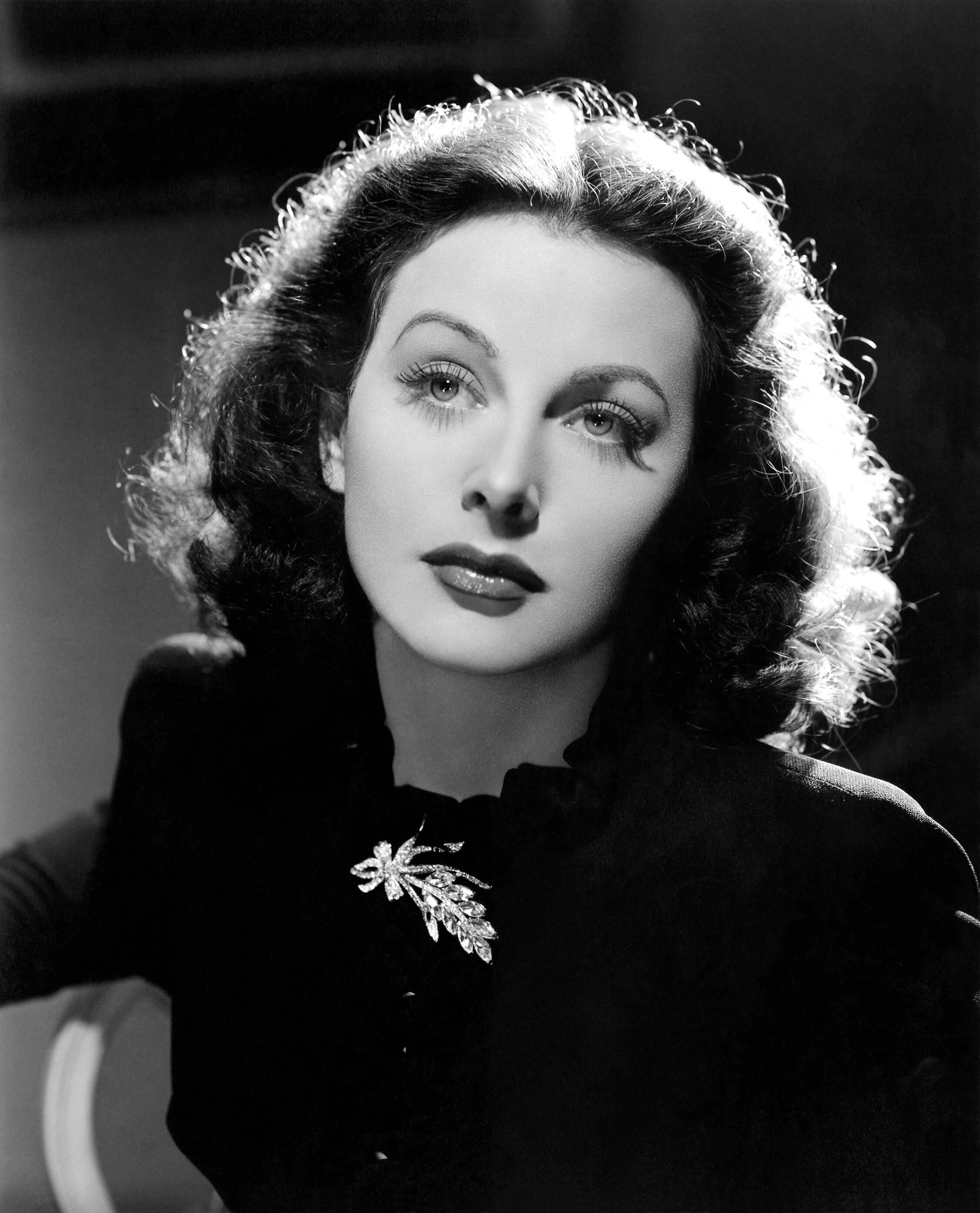 Hedy Lamarr, actriz de Hollywood e inventora del WiFi que inspiró el Día Internacional del Inventor