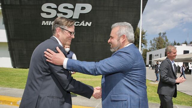 Timothy Dumas y Alfredo Ramírez Bedolla