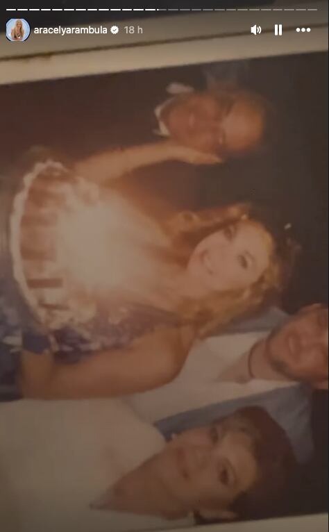 Aracely Arámbula recuerda a su mamás en su cumpleaños