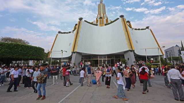 Iglesia de la Luz del Mundo. Revés.