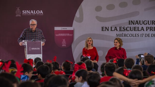 Escuela Álvaro Obregón estrena techumbre y barda con apoyo de Rubén Rocha.