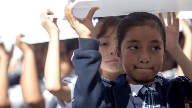 Las profesoras deberán avisar a los superiores correspondientes sobre su ausencia.