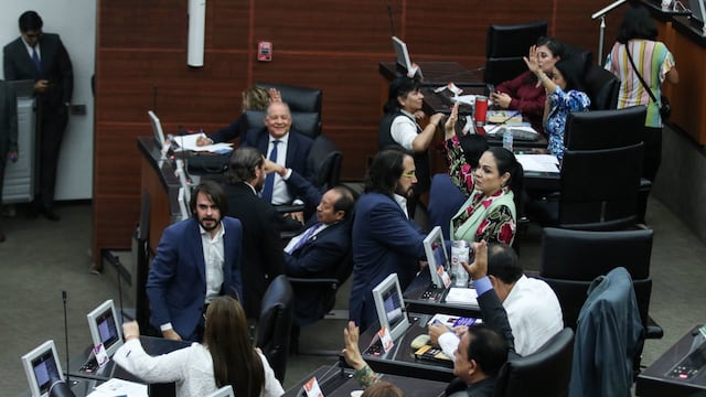 Comisión permanente en la Cámara de Senadores