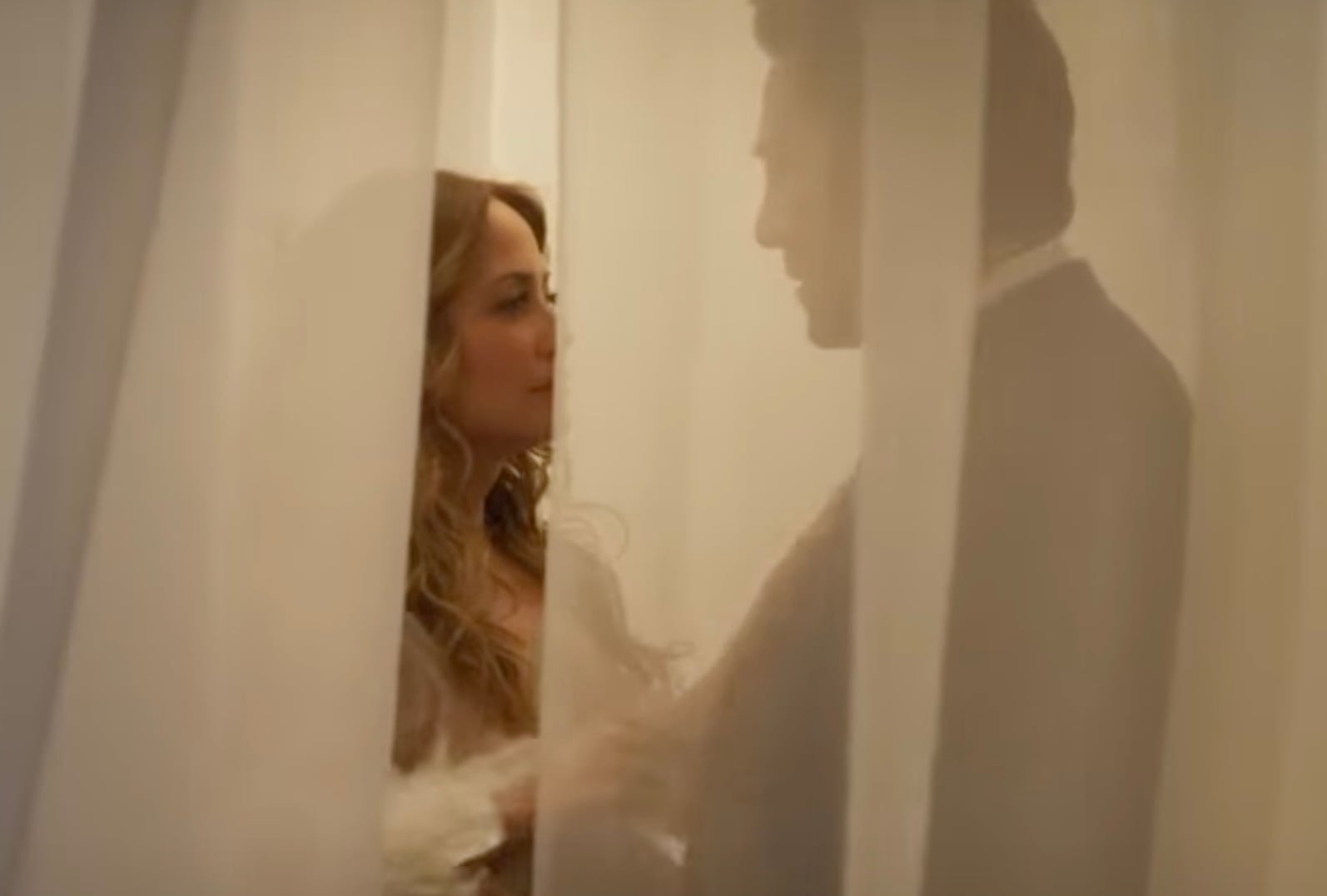 Andrea Legarreta hizo candentes escenas con Fernando Colunga