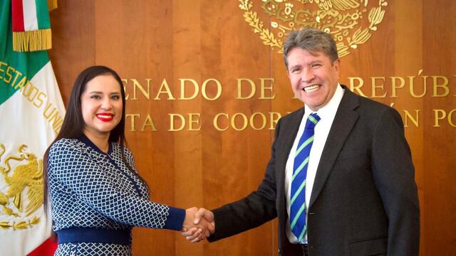 Sandra Cuevas y Ricardo Monreal