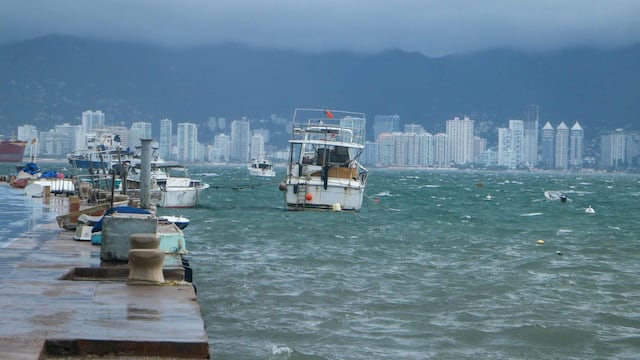 La tormenta tropical Boris mantiene en alerta a al menos 5 estados del Pacífico