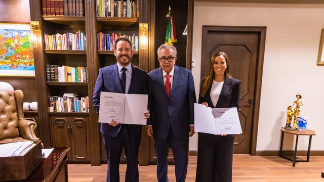 Rubén Rocha tomó protesta a nuevos integrantes de su gabinete