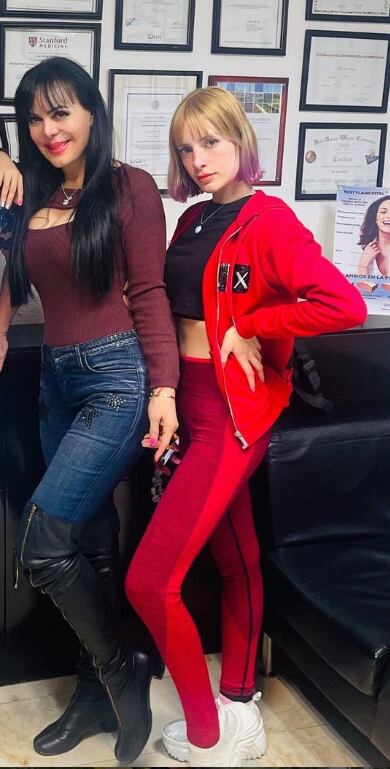 Imelda Garza Tuñón y Maribel Guardia