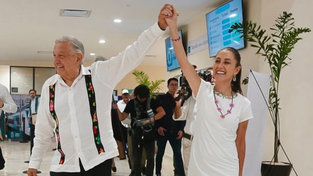 AMLO y Claudia Sheinbaum califican de inédita la transición entre sus gobiernos; es “ordenada y fraterna”