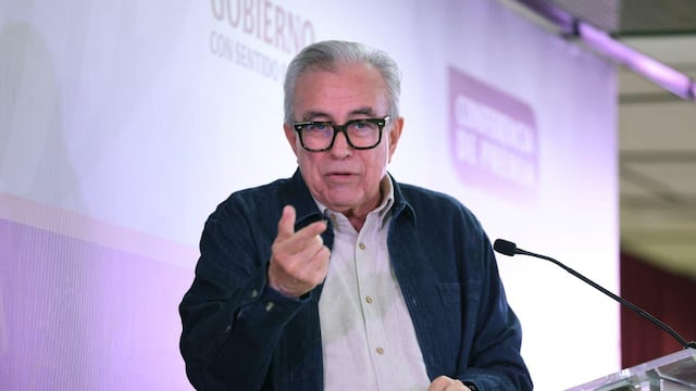 Rubén Rocha Moya reduce deuda estatal: se prevé un avance significativo hacia 2027