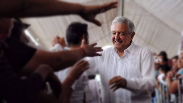 Andrés Manuel López Obrador en Ecatepec, Estado de México.