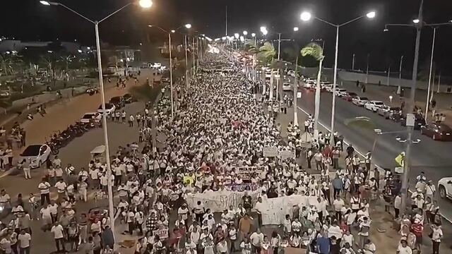 Realizan nueva marcha masiva contra Layda Sansores