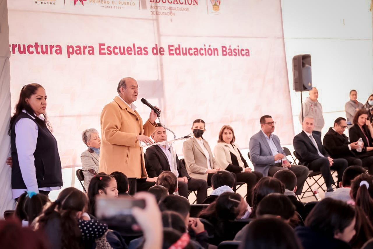 Gobierno de Hidalgo destinó inversión millonaria en escuelas de Pachuca