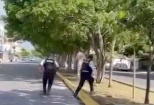 Turista drogado caminaba desnudo por calles de Playa del Carmen