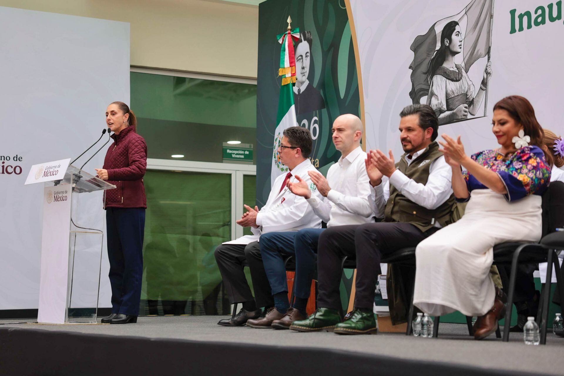 Sheinbaum anuncia inicio de entrega de la Credencial de la Salud para acceso universal