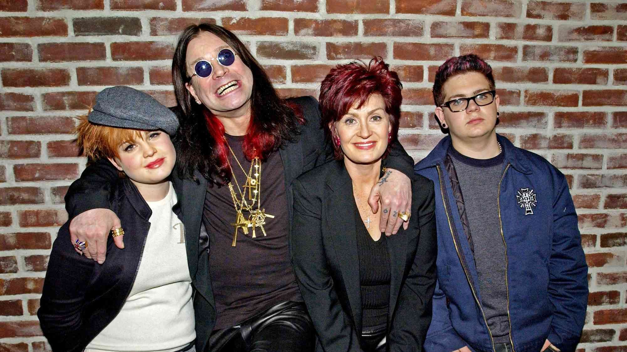 ¿Dónde ver The Osbournes en español desde México? El reality show de Ozzy Osbourne y su familia que nos regaló sus mejores momentos