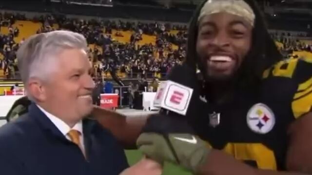 John Sutcliffe con Najee Harris