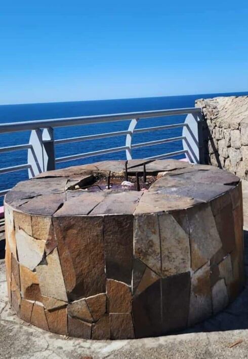 Desaparece estatua de Juan Gabriel de Acapulco