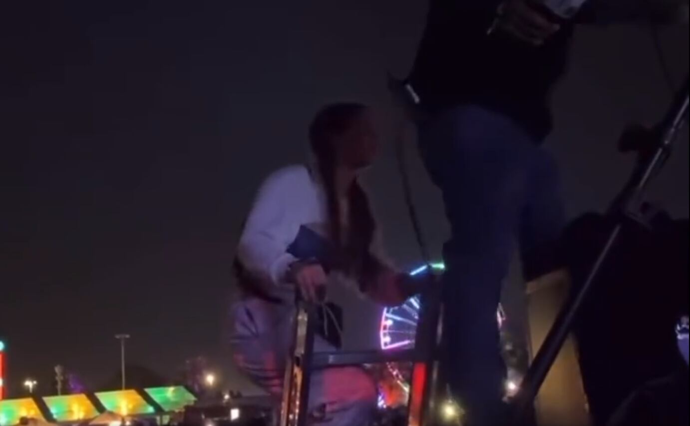 Festival Astroworld: joven le pide a Travis Scott que detenga su concierto