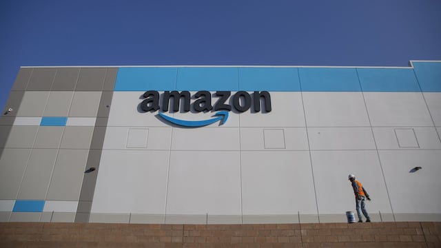 Despidos masivos en Amazon: ya suma 30 mil empleados