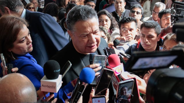 Julio Menchaca reitera legalidad de Time Ceramics