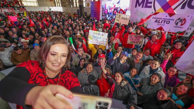Xóchitl Gálvez mantuvo un encuentro con militantes en Veracruz