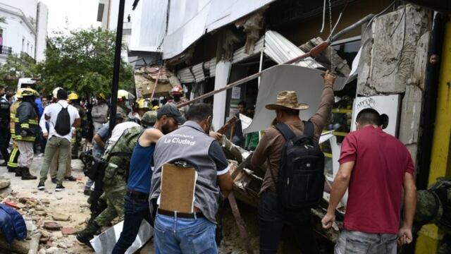 Ciudadanos se unen para rescatar a afectados