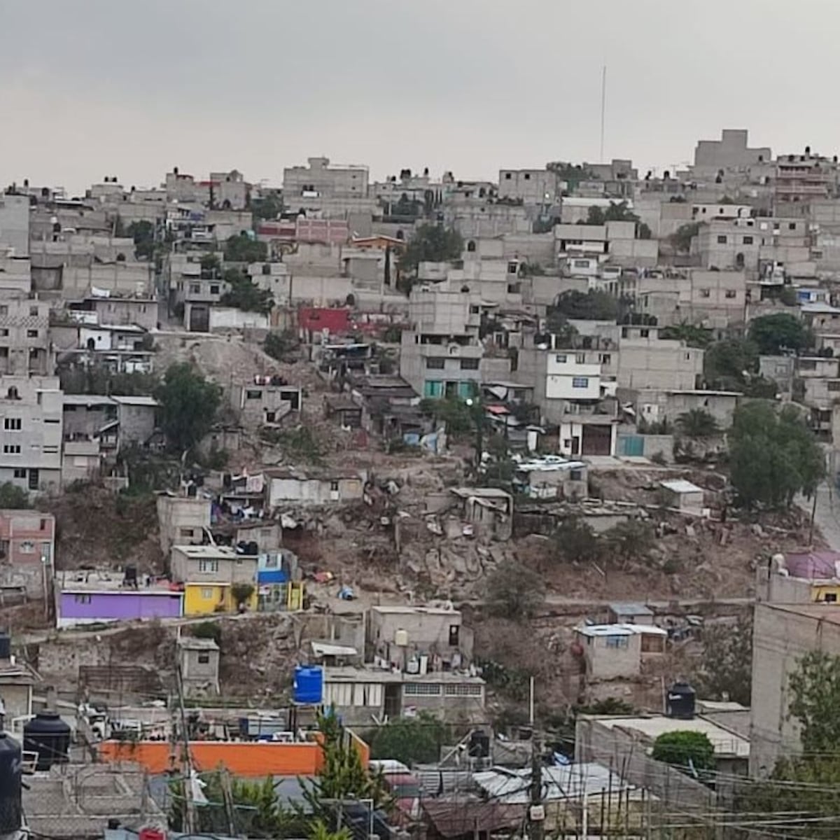 Movilizaciones buscan frenar regularización de predios en La Paz