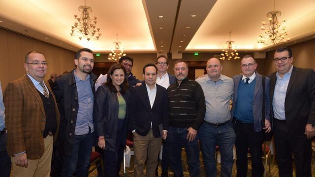 Los senadores de Movimiento Ciudadano se reunieron con miembros de la familia LeBarón.