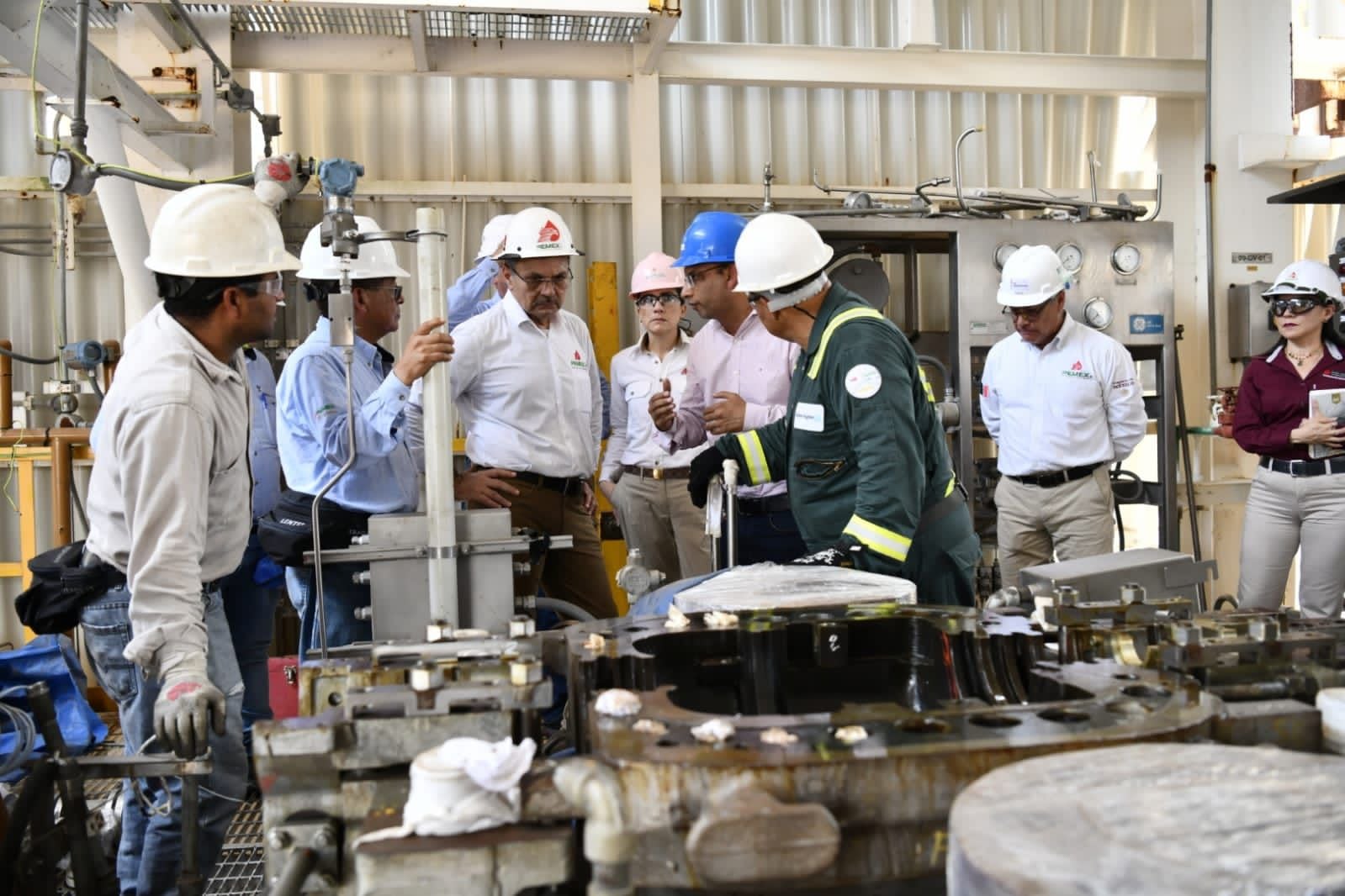 Pemex registró ganancias por casi 57 mil millones de pesos.