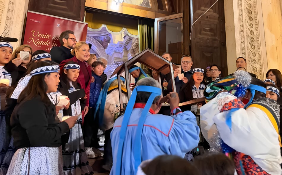 Niñas Rarámuri protagonizan la Navidad Mexicana 2025 en el Vaticano