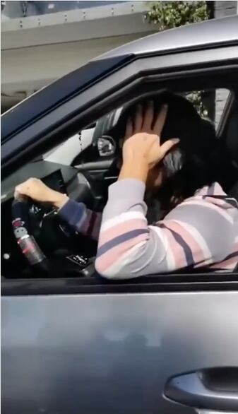 Captura de video de confusión de la carroza funeraria de Vicente Fernández
