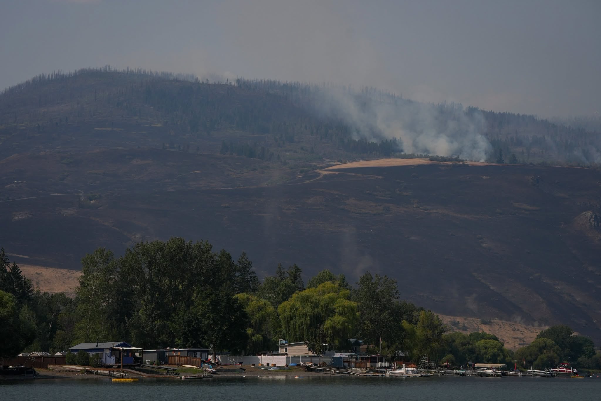 Canadá declara emergencia por incendios en Columbia Británica